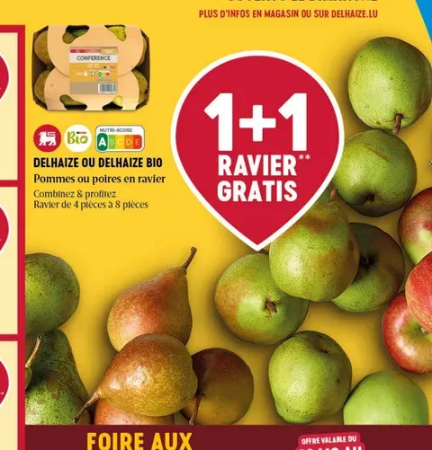 Delhaize or Delhaize Bio Apples or pears in tray